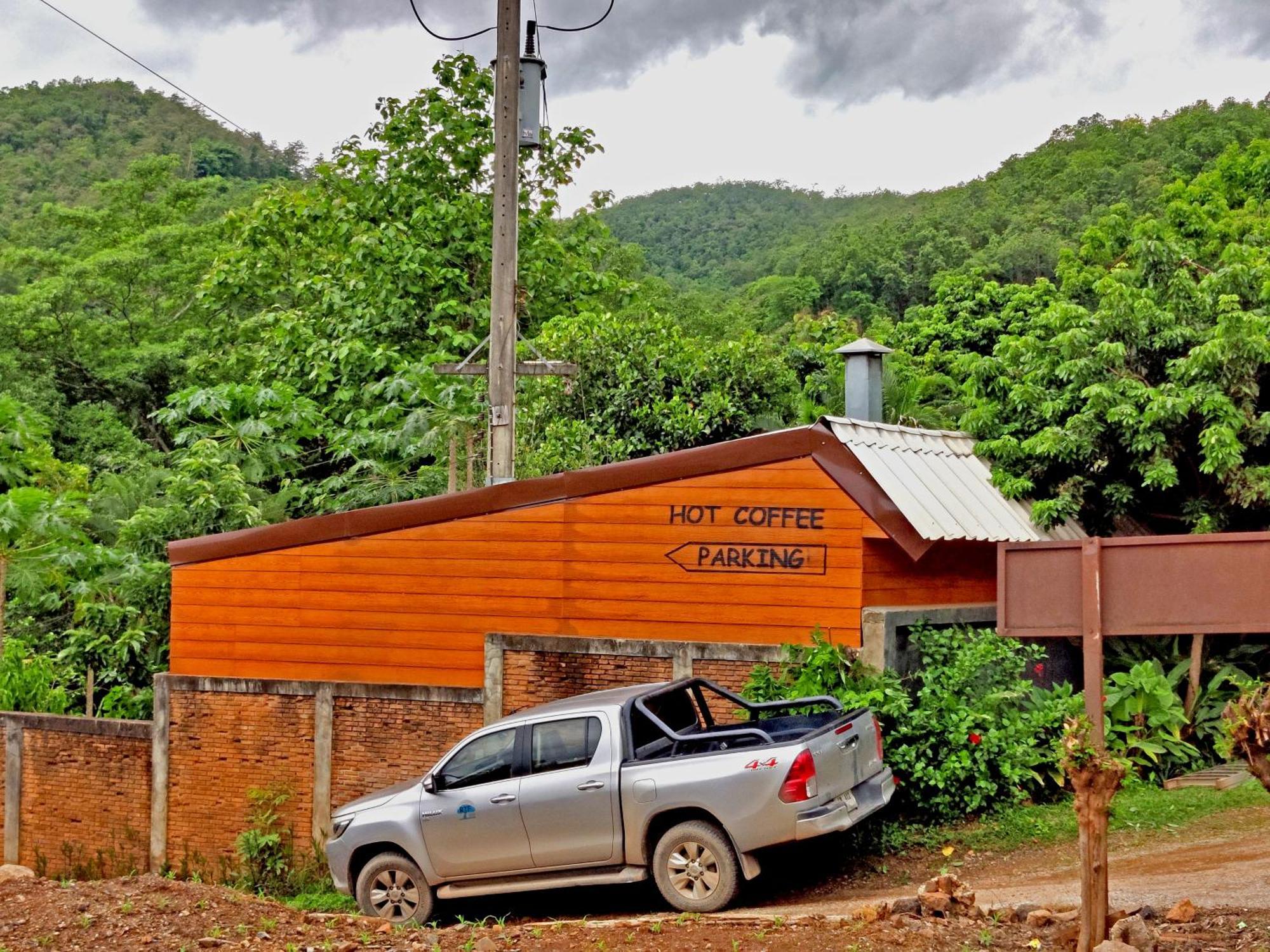 Hot Coffee Guest House And Resort Ban Mae Na Chon 외부 사진
